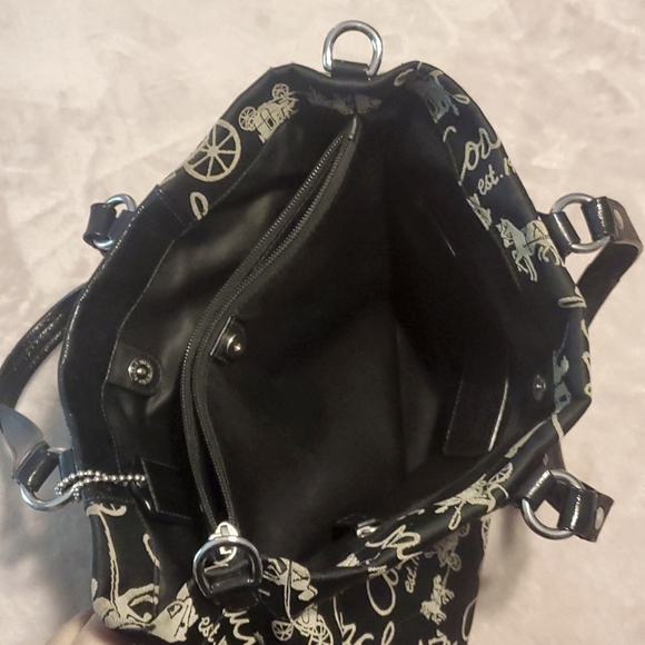 Coach Bag - Picture 2 of 8